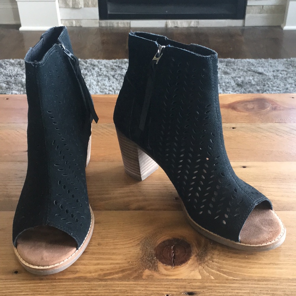 Toms Majorca Black Suede Peep Toe Booties